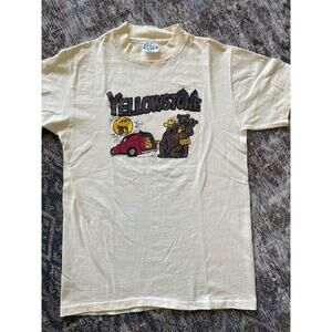 Vintage 1983 Yellowstone Park Bears Tshirt Cream/Yellow Hanes Beefy Medium *FLAW